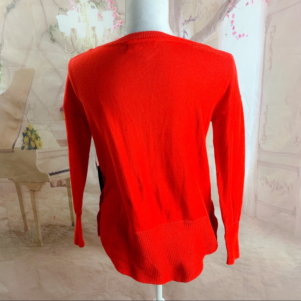 NEW Tahari Side Button Crew Neck Red Sweater - Picture 6 of 11
